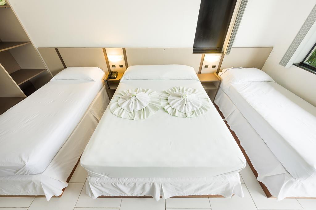 Hotel Brasil بنها الغرفة الصورة